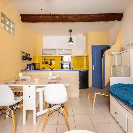 Vakantiehuis Charme Et Confort A Vnedres
